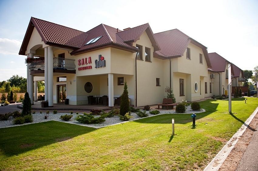 Hotel Sulbin Garwolin Esterno foto