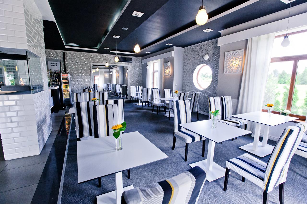 Hotel Sulbin Garwolin Esterno foto